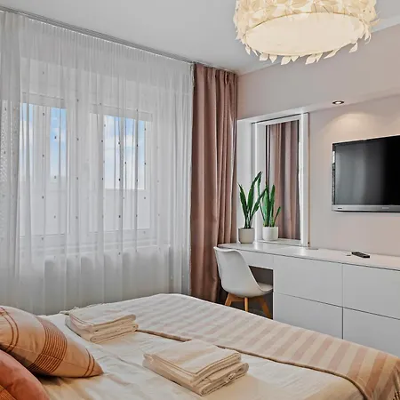 Parliament Retreat - Urban Hideaway Apartamento Bucarest