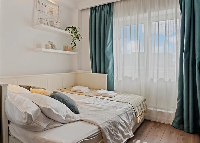 Parliament Retreat - Urban Hideaway