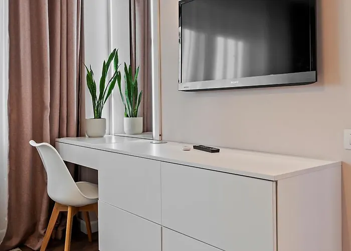 Parliament Retreat - Urban Hideaway * Бухарест