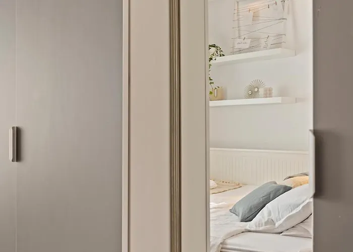 Parliament Retreat - Urban Hideaway Апартаменти Бухарест