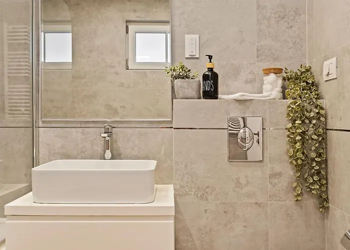 Parliament Retreat - Urban Hideaway Apartman Bukarest