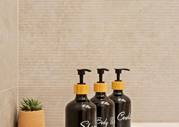 Parliament Retreat - Urban Hideaway Апартаменти Бухарест